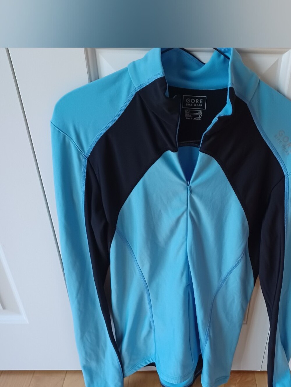 Gore Bikewear Windstopper Large L Light Blue & Black Cycling Jacket